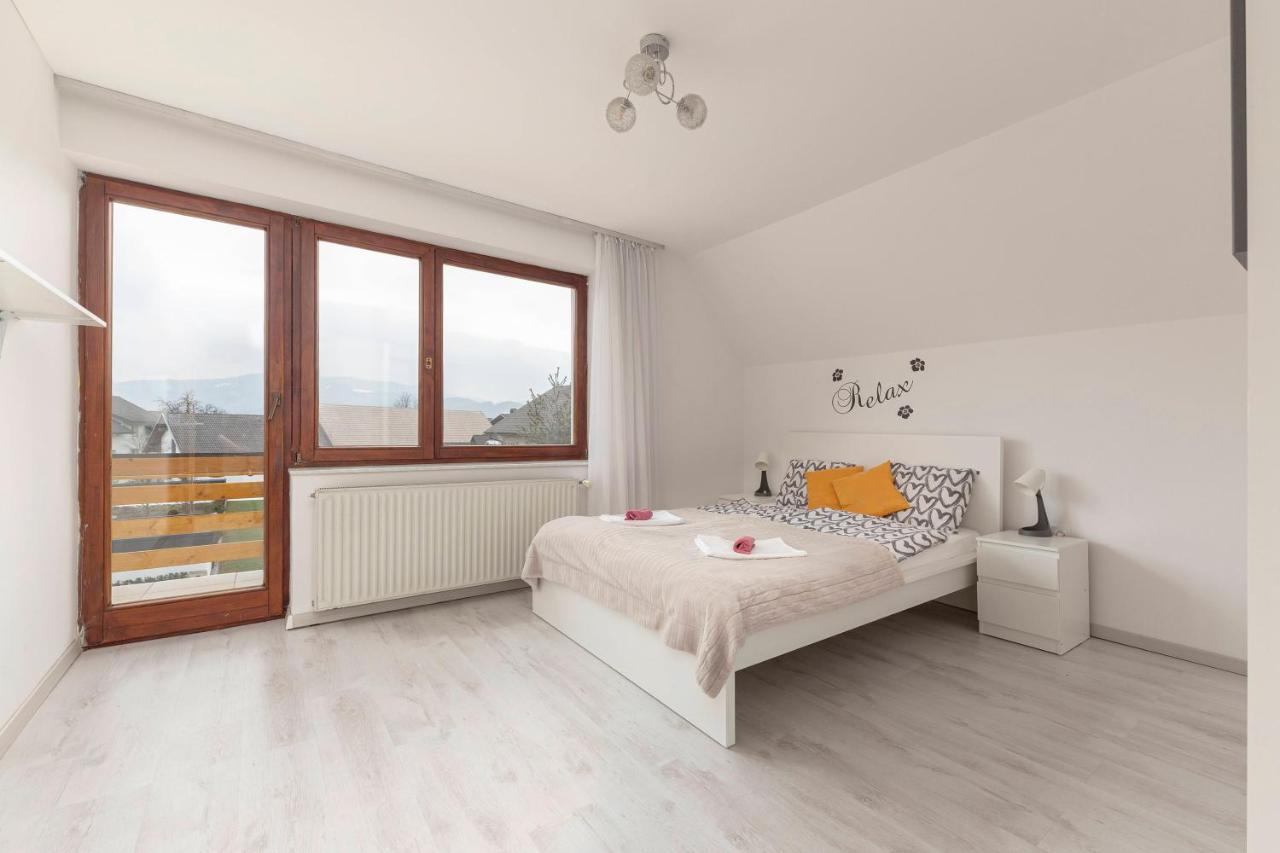 Apartment Mountain Sunrise Škofja Loka Exteriér fotografie